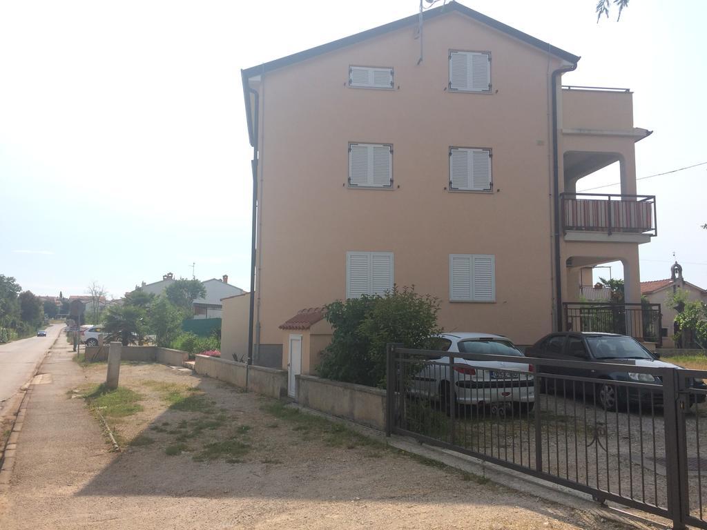 Apartment Ana Poreč Zewnętrze zdjęcie